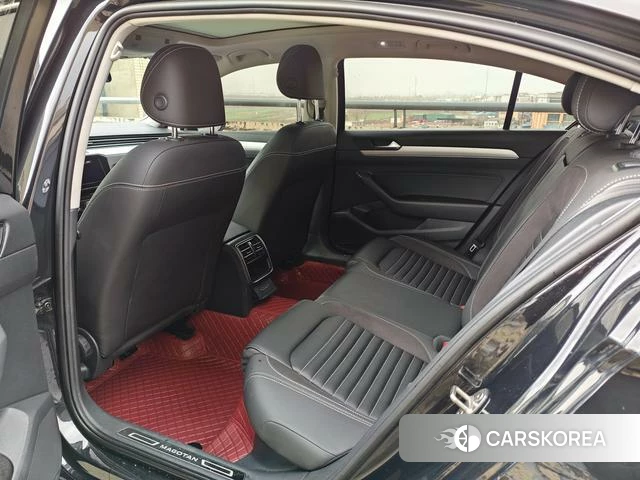 Volkswagen Magotan id 4273560 из Китая 8