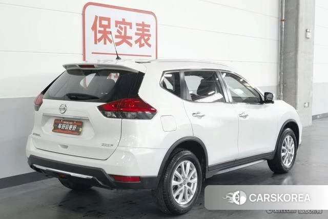 Nissan Qijun id 4300073 из Китая 22