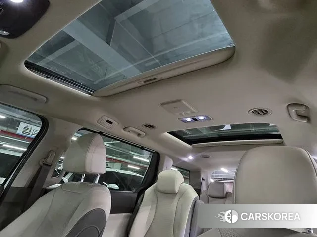 Kia Carnival 4th generation id 3059374 из Кореи 18