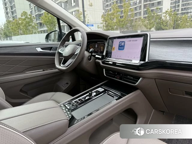 Volkswagen Weiran id 4255963 из Китая 24