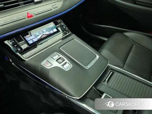 Hyundai The New Grandeur IG Hybrid id 4671000 из Кореи 18