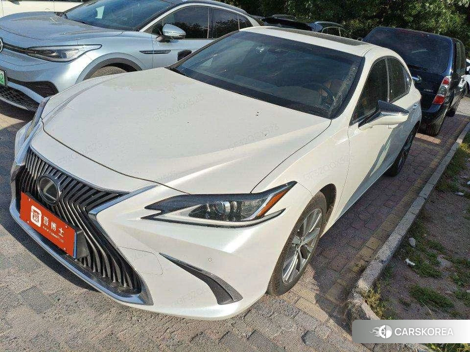 Lexus ES id 4514728 из Китая 11
