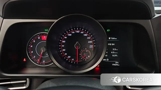 Hyundai Avante (CN7) id 3058673 из Кореи 18