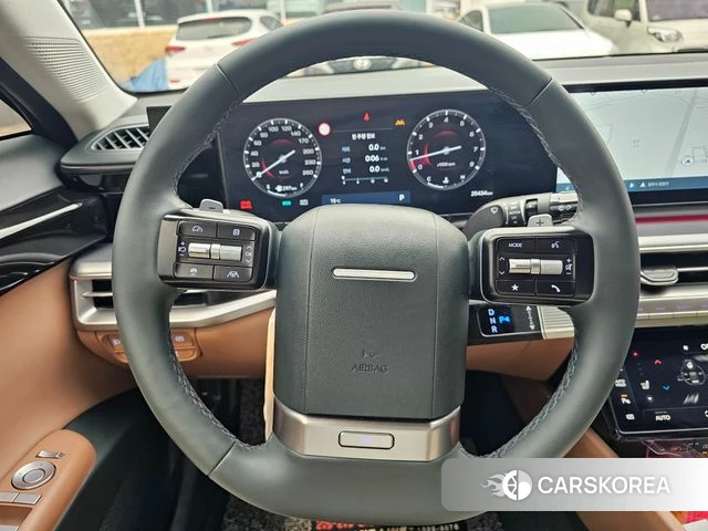 Hyundai Grandeur (GN7) id 3863979 из Кореи 16