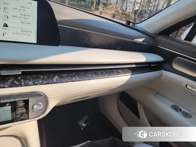 Genesis G90 (RS4) id 3576566 из Кореи 18