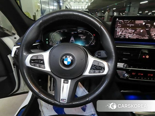 BMW 5 Series (G30) id 4542241 из Кореи 18