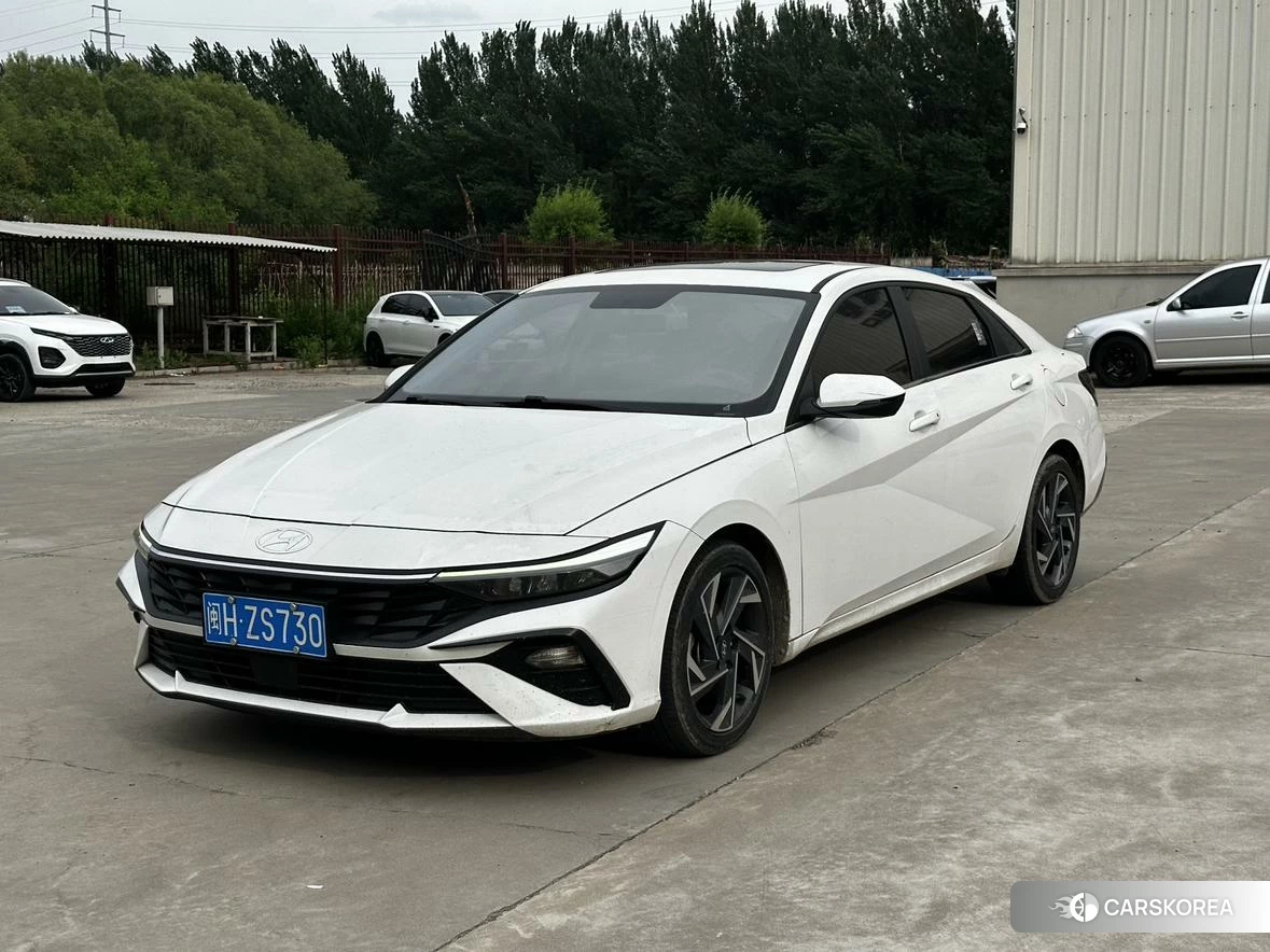 Hyundai Elantra id 4510517 из Китая 14
