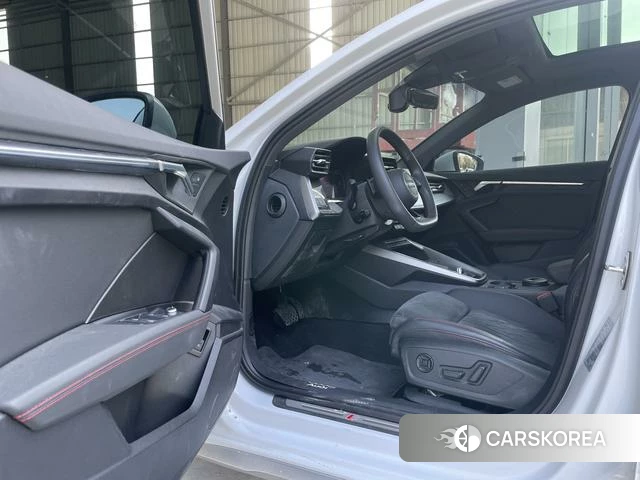 Audi A3 id 4262595 из Китая 26