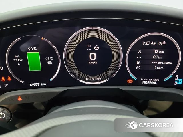 Porsche Taycan id 3831460 из Кореи 18