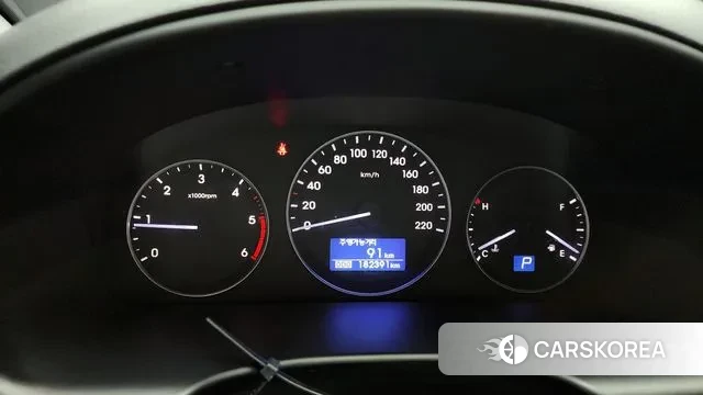 Hyundai The New Grand Starex id 3573133 из Кореи 18