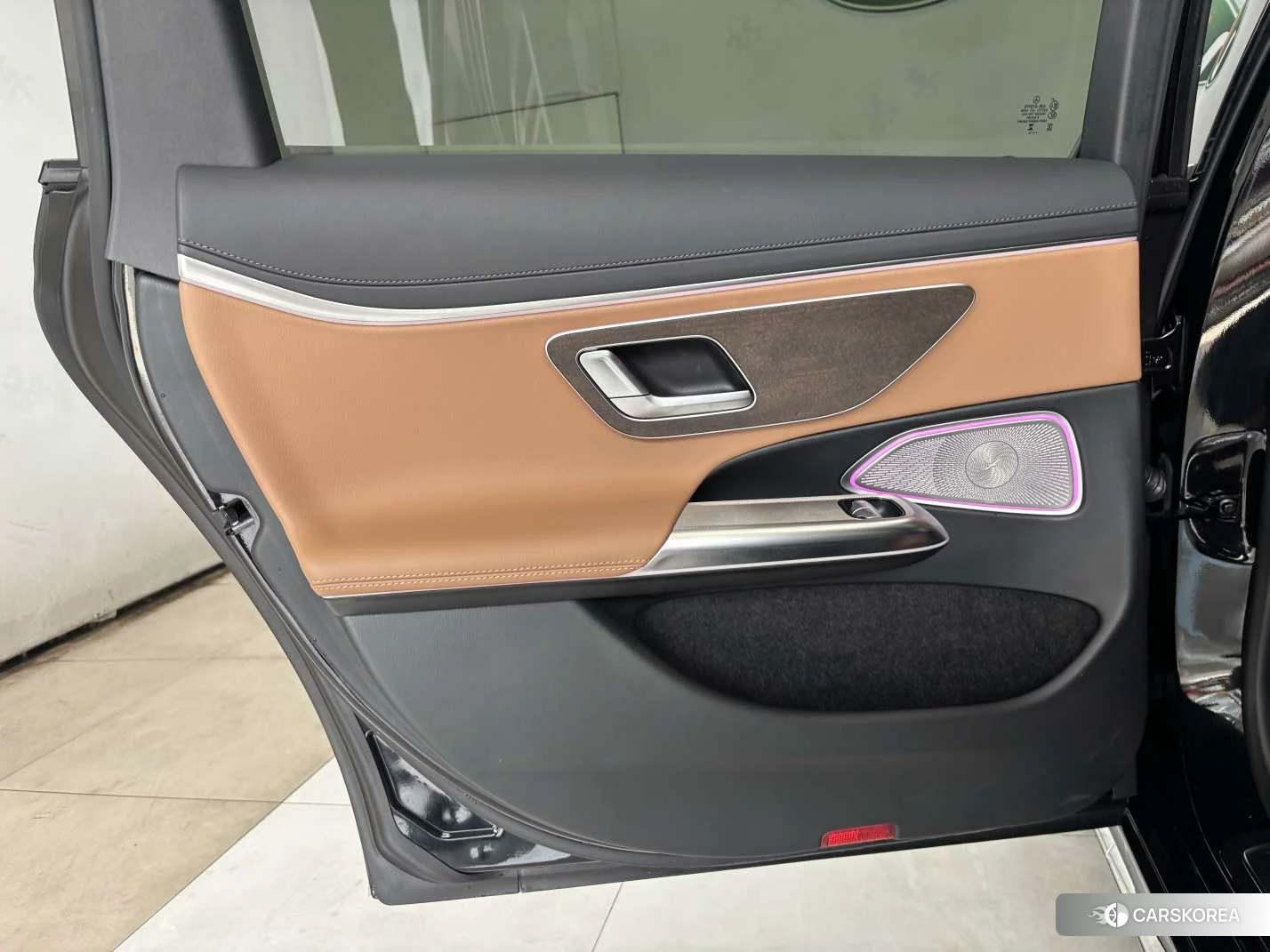 Mercedes-Benz E-class PHEV id 4493016 из Китая 29