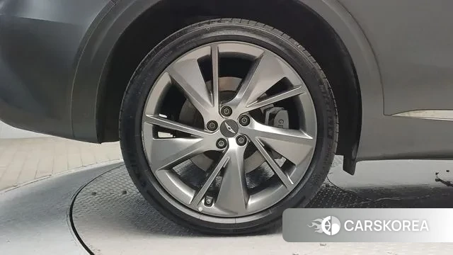 Genesis GV70 id 2988977 из Кореи 18