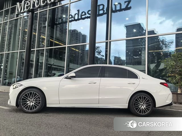 Mercedes-Benz Class C id 4353029 из Китая 16