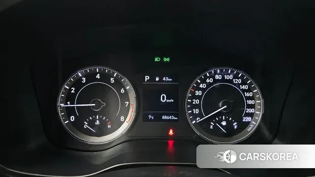 Hyundai Venue id 3541291 из Кореи 18