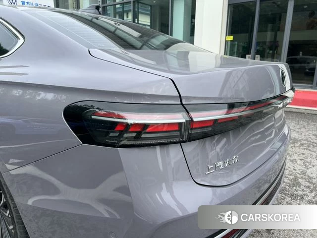 Volkswagen Passat id 4258827 из Китая 20