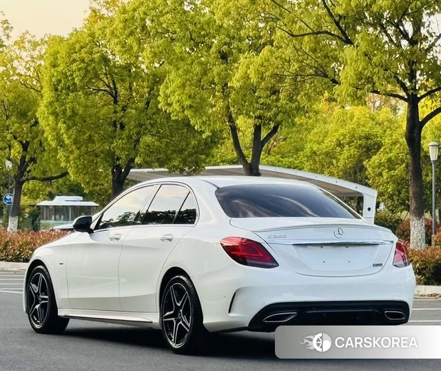 Mercedes-Benz Class C id 4277980 из Китая 26