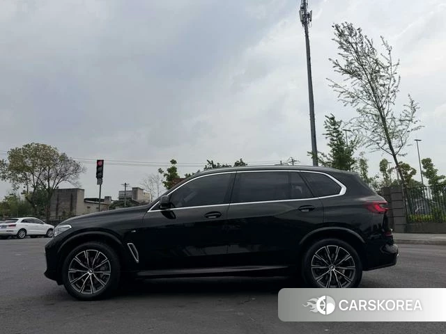 BMW X5 id 4216325 из Китая 13