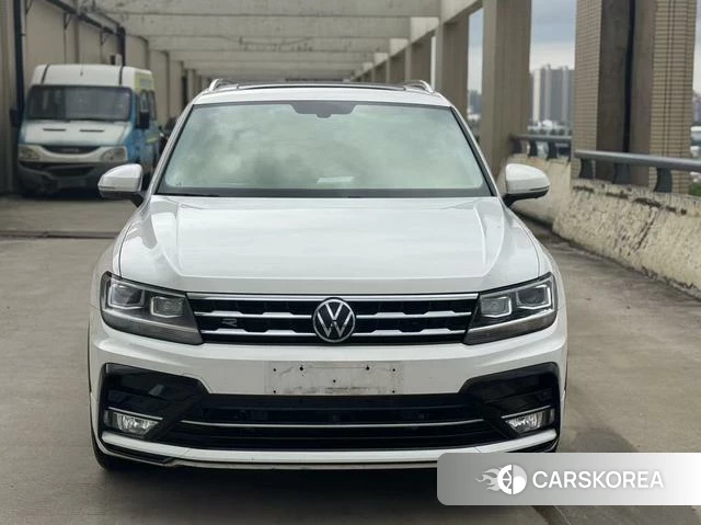 Volkswagen Tiguan L id 4278960 из Китая 8