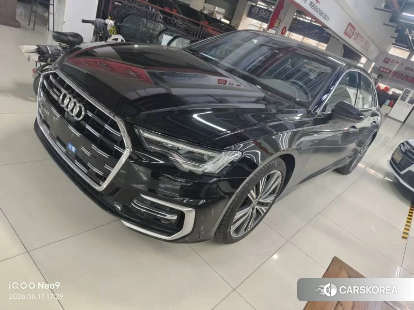 Audi A6L id 4473432 из Китая 8