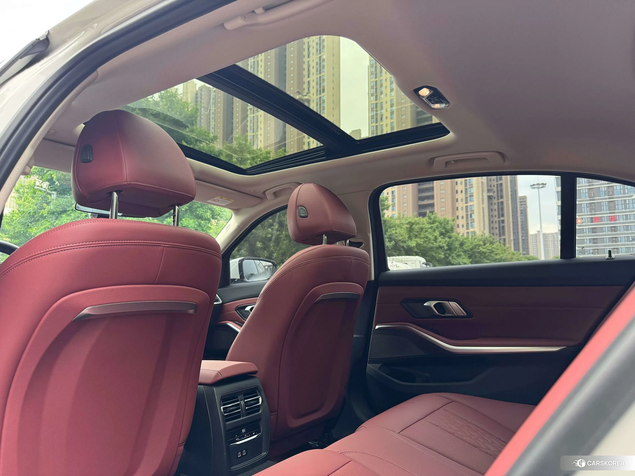 BMW 3 series id 4419370 из Китая 24