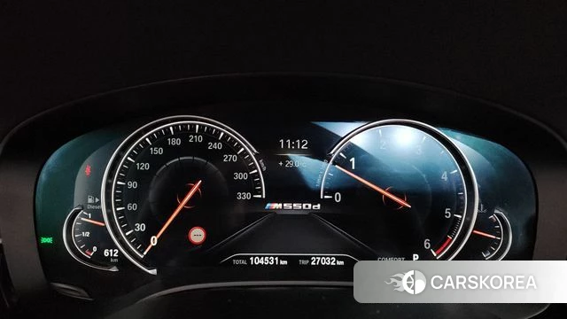 BMW 5 Series (G30) id 4642817 из Кореи 30