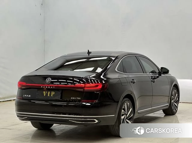 Volkswagen Passat id 4300243 из Китая 8
