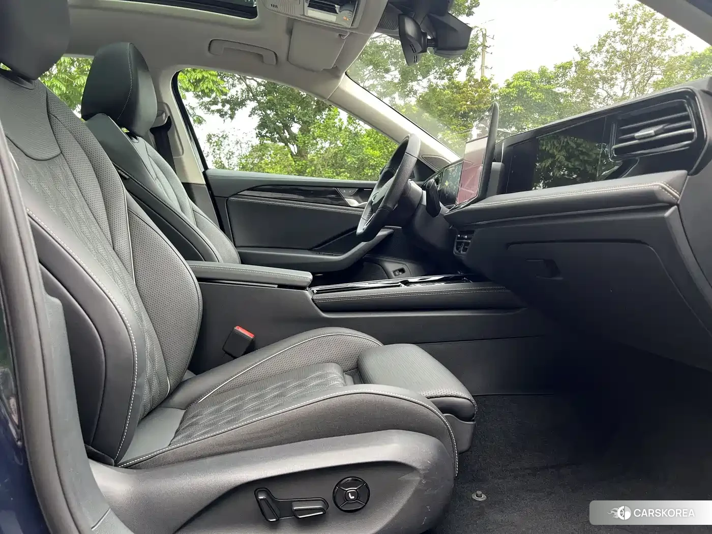 Volkswagen Magotan id 4547465 из Китая 16
