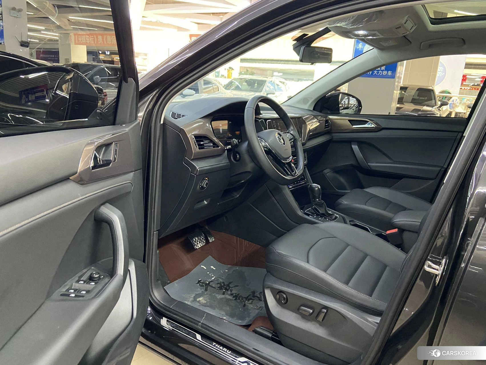 Volkswagen Tuyue id 4498600 из Китая 21