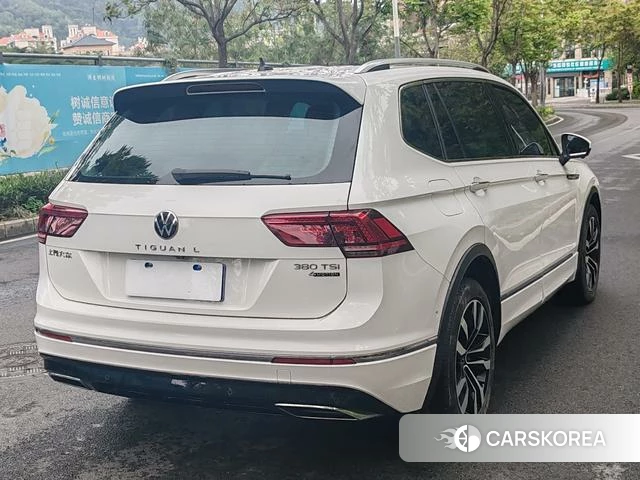Volkswagen Tiguan L id 4261569 из Китая 10