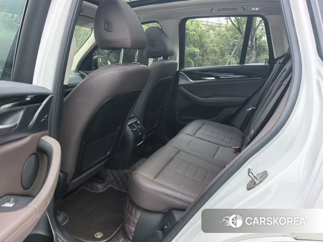BMW X3 id 4215073 из Китая 20