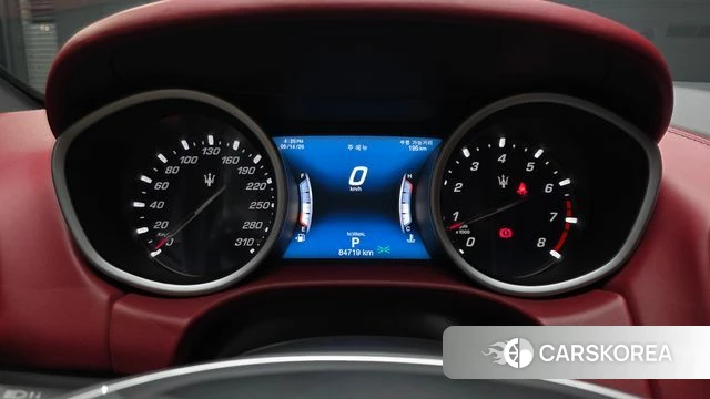 Maserati Ghibli id 4325145 из Кореи 32