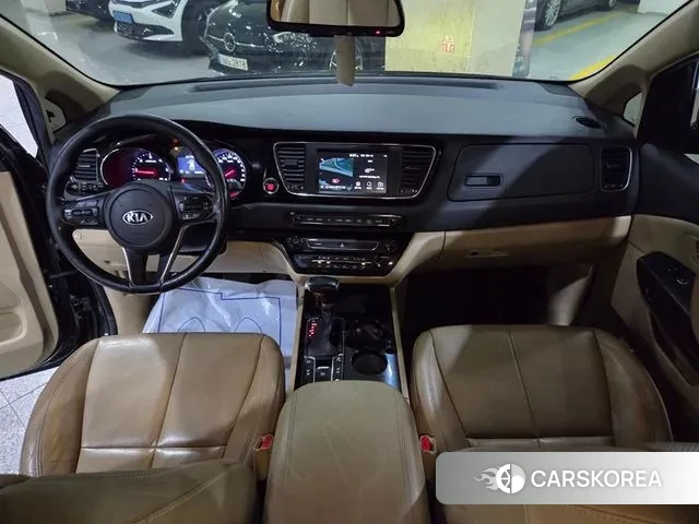 Kia The New Carnival id 3243260 из Кореи 18