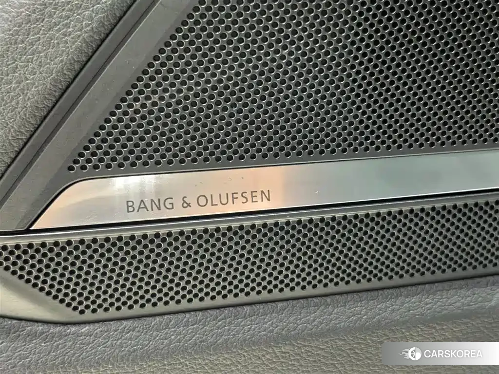 Audi A7L id 4601859 из Китая 19