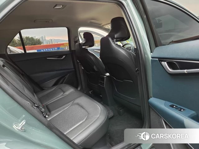 Kia Di Ol Nu Niro id 3889275 из Кореи 18