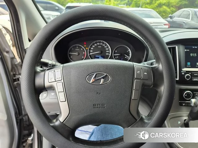 Hyundai The New Grand Starex id 4697966 из Кореи 15