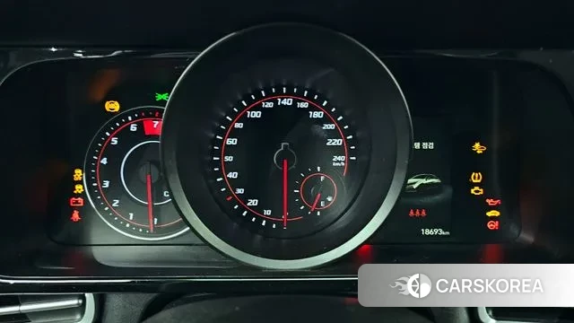 Hyundai Avante (CN7) id 3555810 из Кореи 18