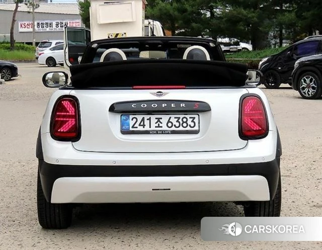 Mini Cooper S Convertible 4th Generation id 4493352 из Кореи 18
