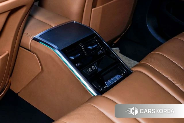 BMW 8 series id 4353464 из Китая 33