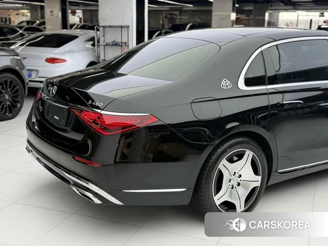 Mercedes-Benz Maybach S-class id 4264940 из Китая 10