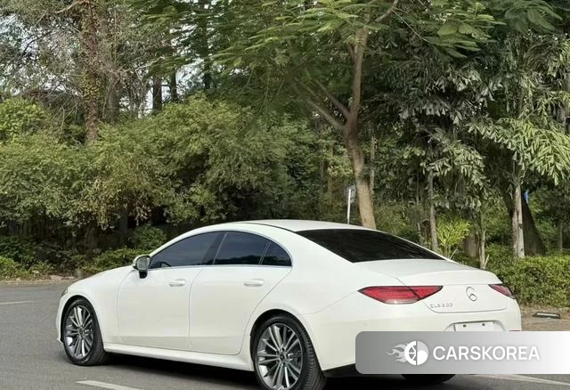 Mercedes-Benz CLS id 4272250 из Китая 8