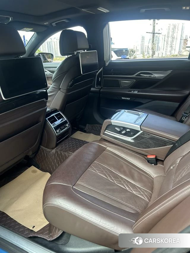 BMW 7 series id 3944885 из Китая 9