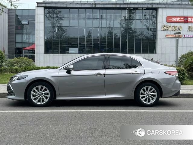 Toyota Camry id 4290989 из Китая 15