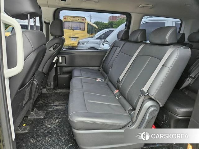 Hyundai Staria id 4354220 из Кореи 18