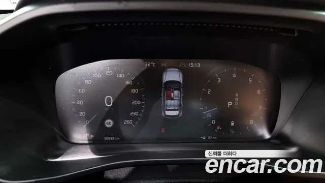 Volvo XC40 id 2906708 из Кореи 18