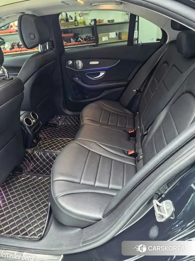 Mercedes-Benz Class C id 4314051 из Китая 11