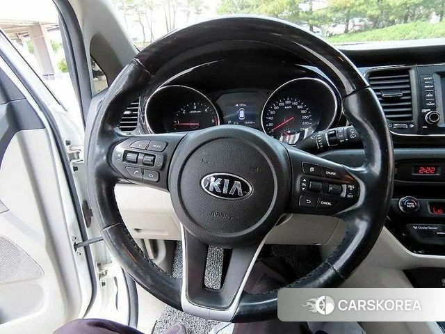 Kia The New Carnival id 4448042 из Кореи 18