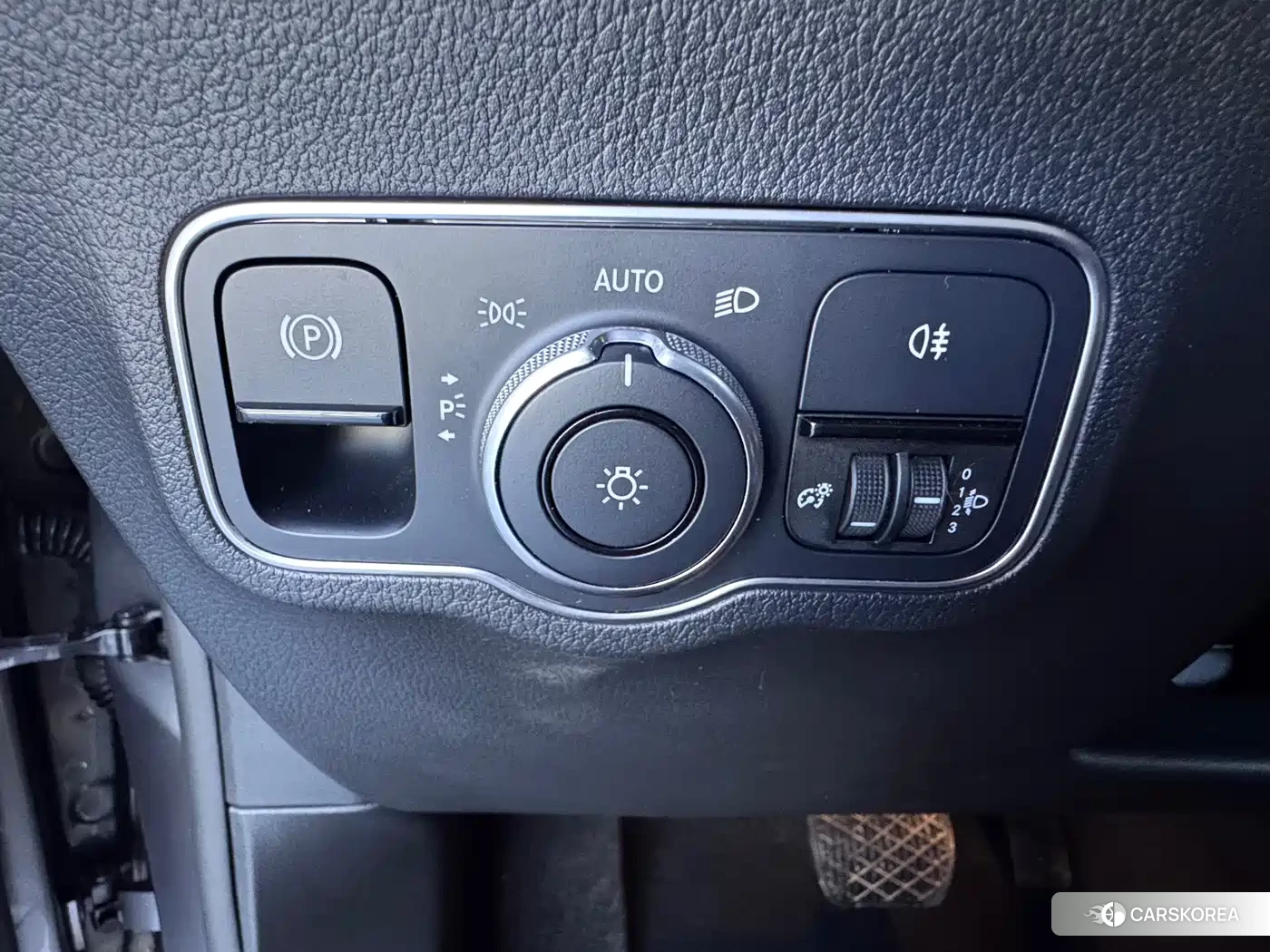 Mercedes-Benz GLB id 4686024 из Китая 24