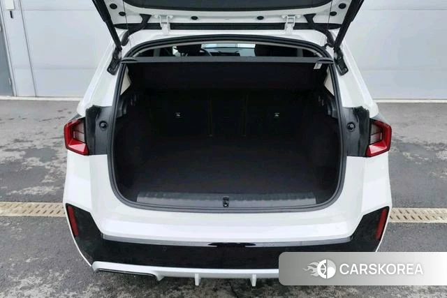 BMW iX1 id 4257584 из Китая 12