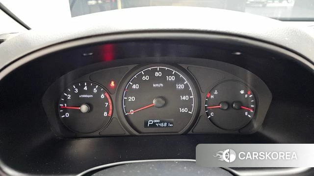 Hyundai The New Grand Starex id 4563143 из Кореи 30