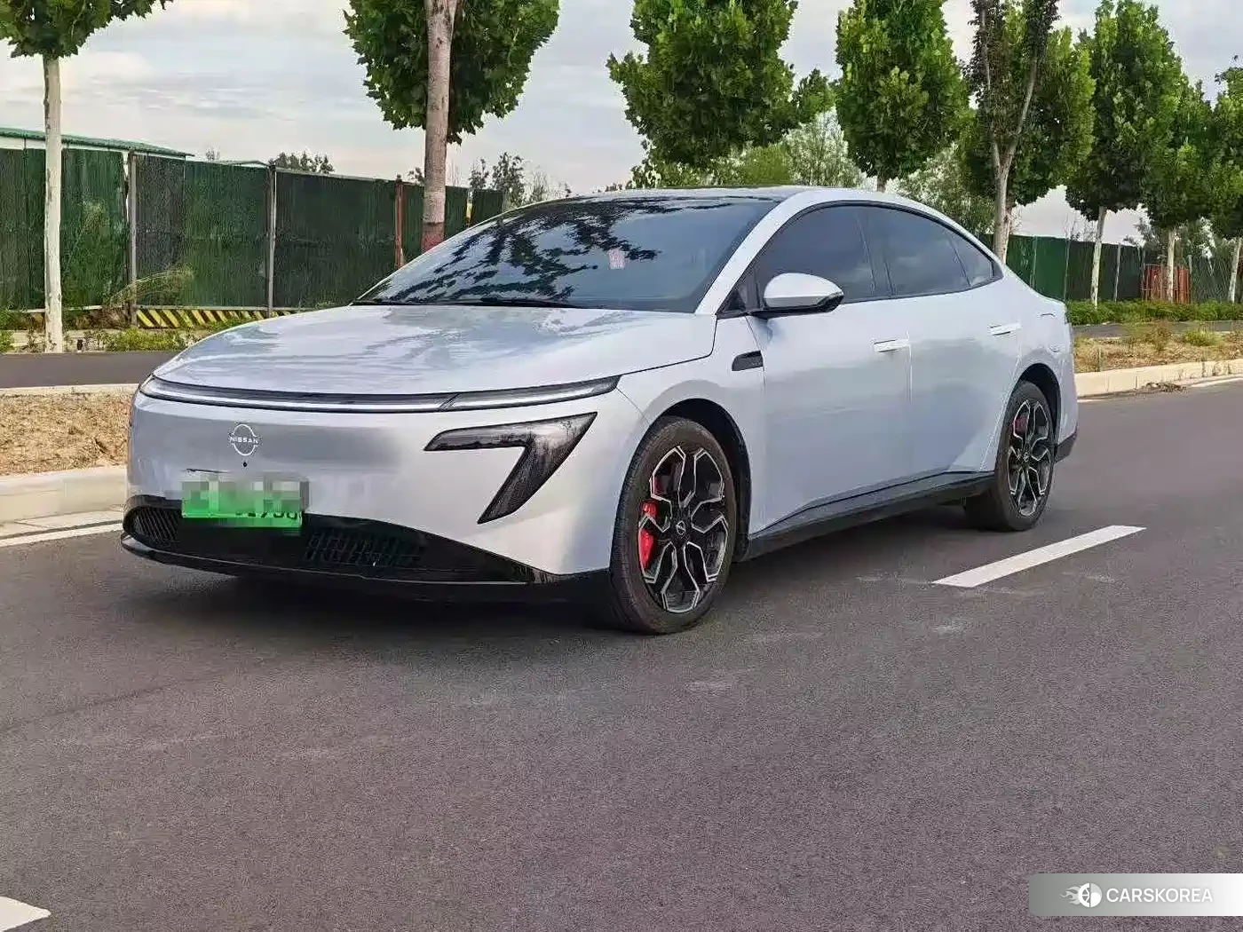 Nissan N7 id 4589355 из Китая 8
